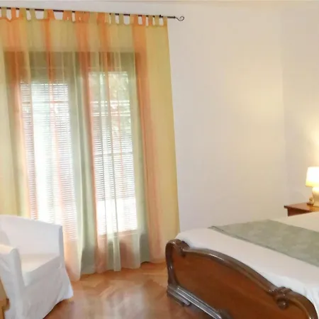 公寓 Scenic And Refined Krk With Terrace - One Bedroom With Terrace 克尔克